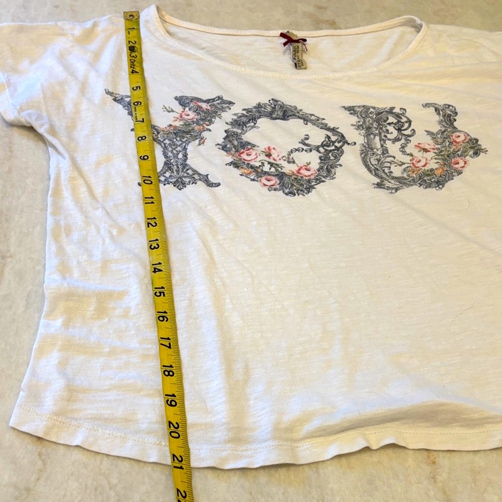 Stradivarius from France White “YOU” Floral Graphic Tee – Size S runs big  M - Picture 6 of 6